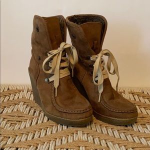 Camel Suede Wedges w/Faux Fur Lining